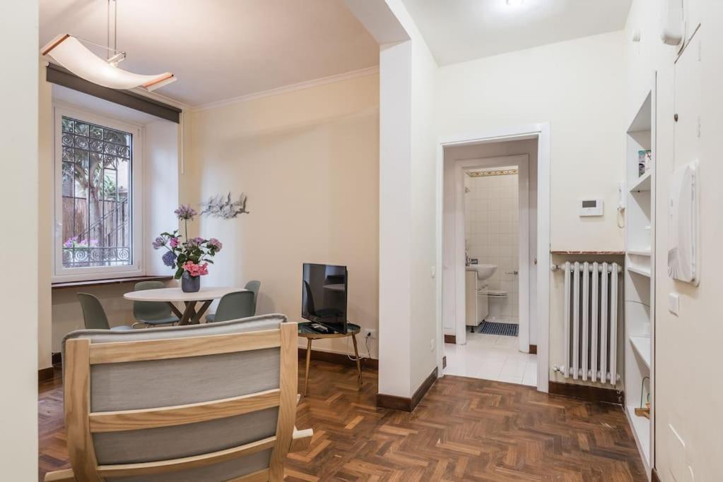 Poerio Home&garden Near The Centre Of