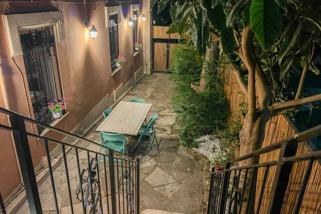 Apartment Poerio Home&garden Near The Centre Of *