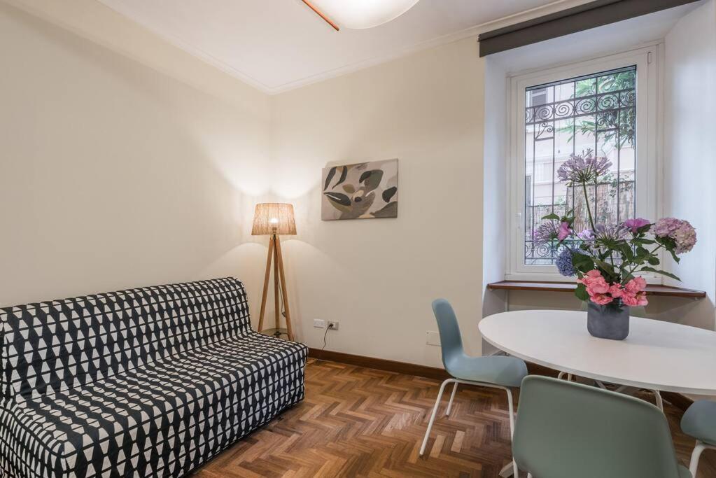 Poerio Home&garden Near The Centre Of Apartment *