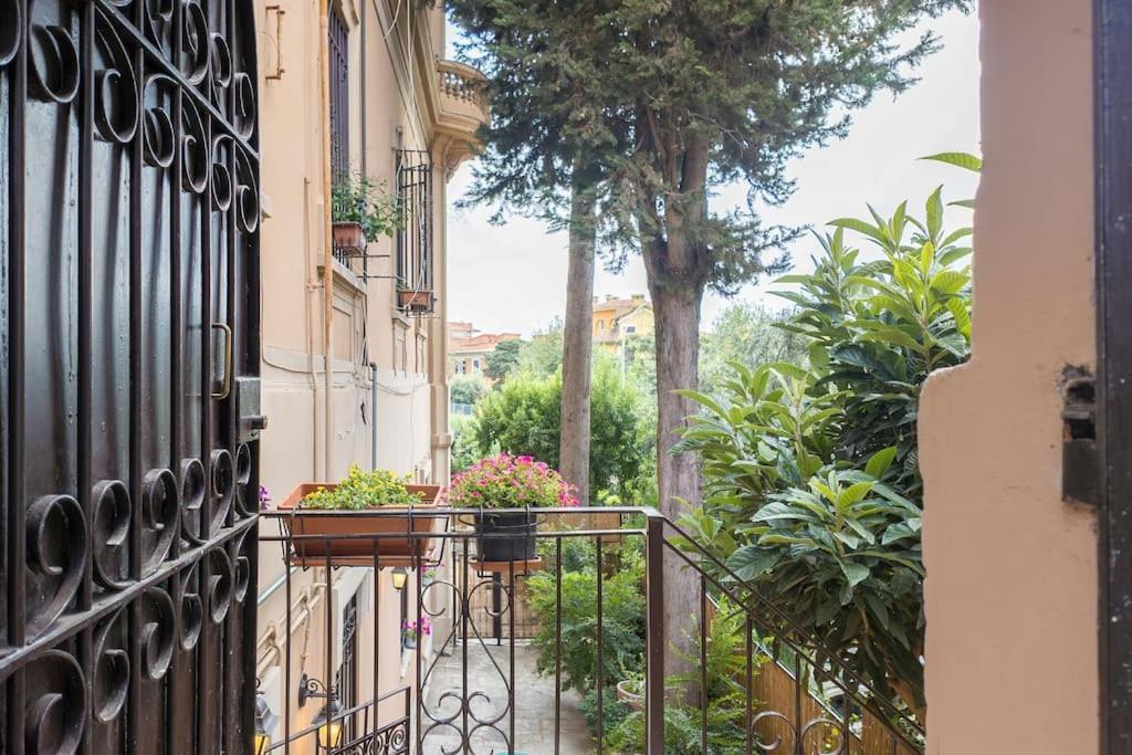 Poerio Home&garden Near The Centre Of